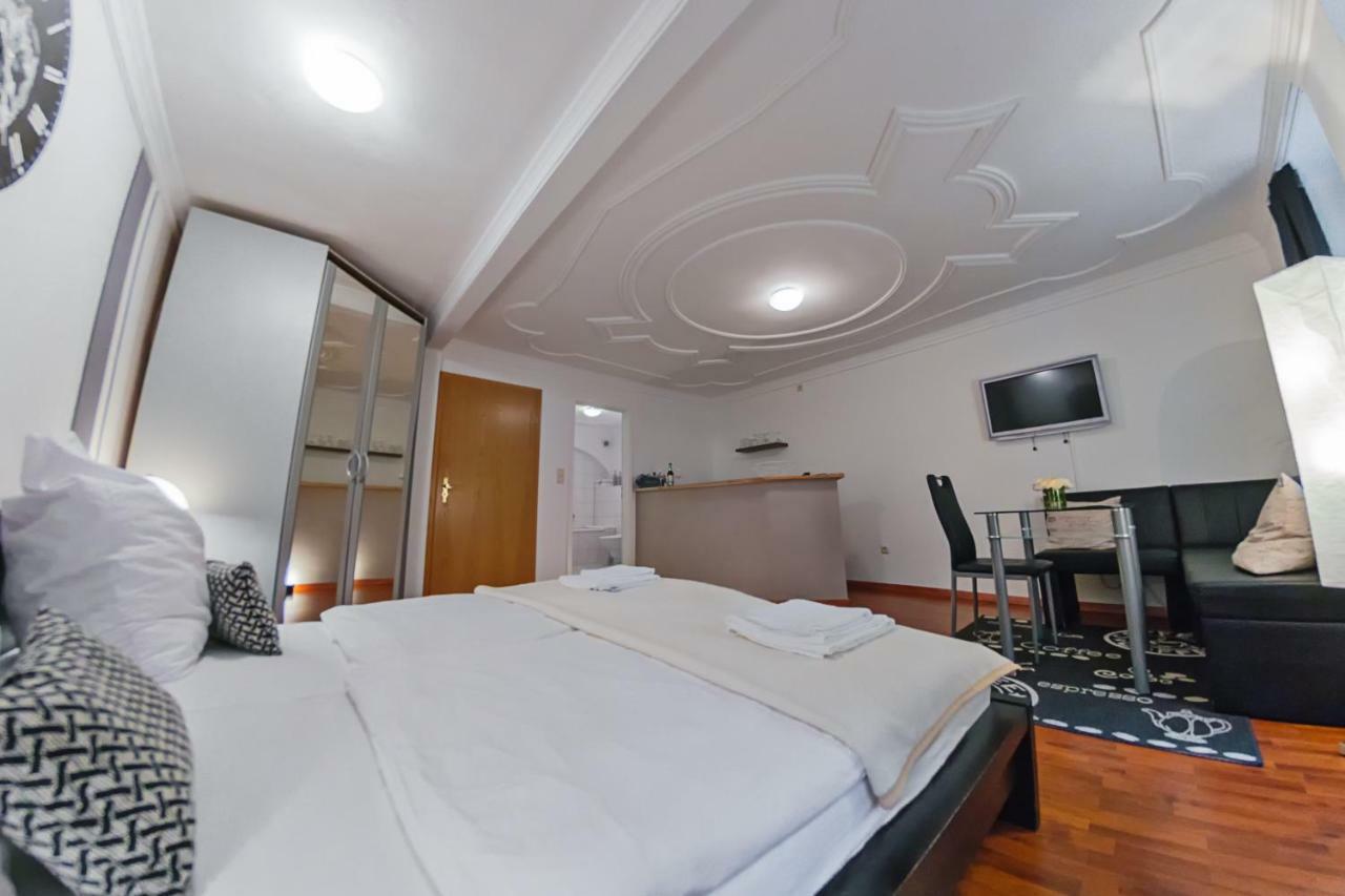 Pension Wielsch Gorlitz Bagian luar foto